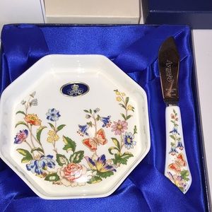 Aynsley Cottage Garden dish and knife set NIB